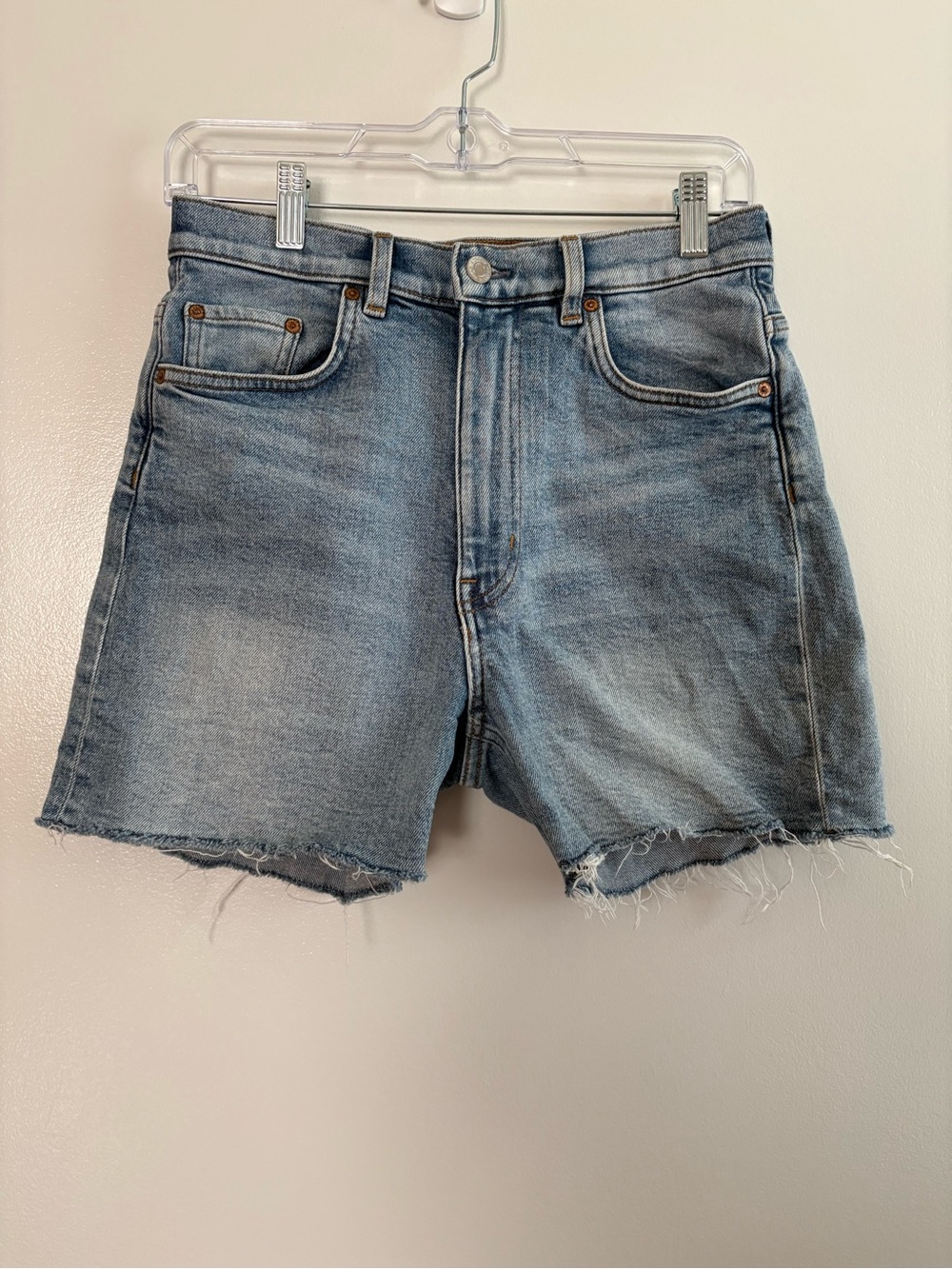 & Other Stories Dream Cut High-Waisted Lightwash Denim Shorts Size 6